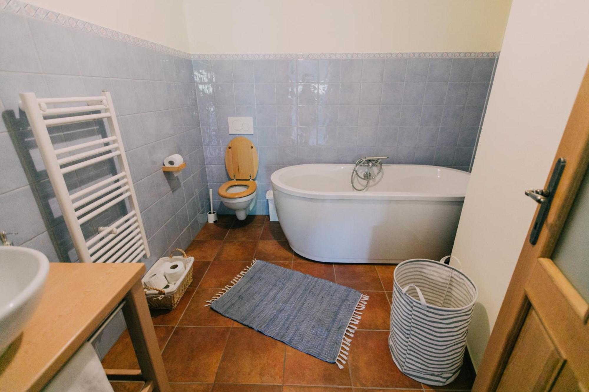 Na Kupcku Estate "Nature Reatreat & Wellness" Idrija Exteriör bild