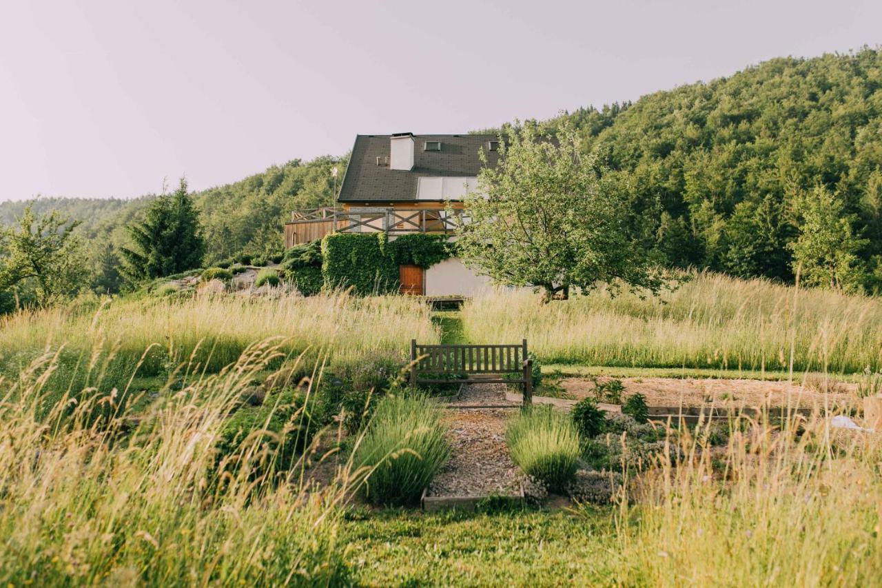 Na Kupcku Estate "Nature Reatreat & Wellness" Idrija Exteriör bild